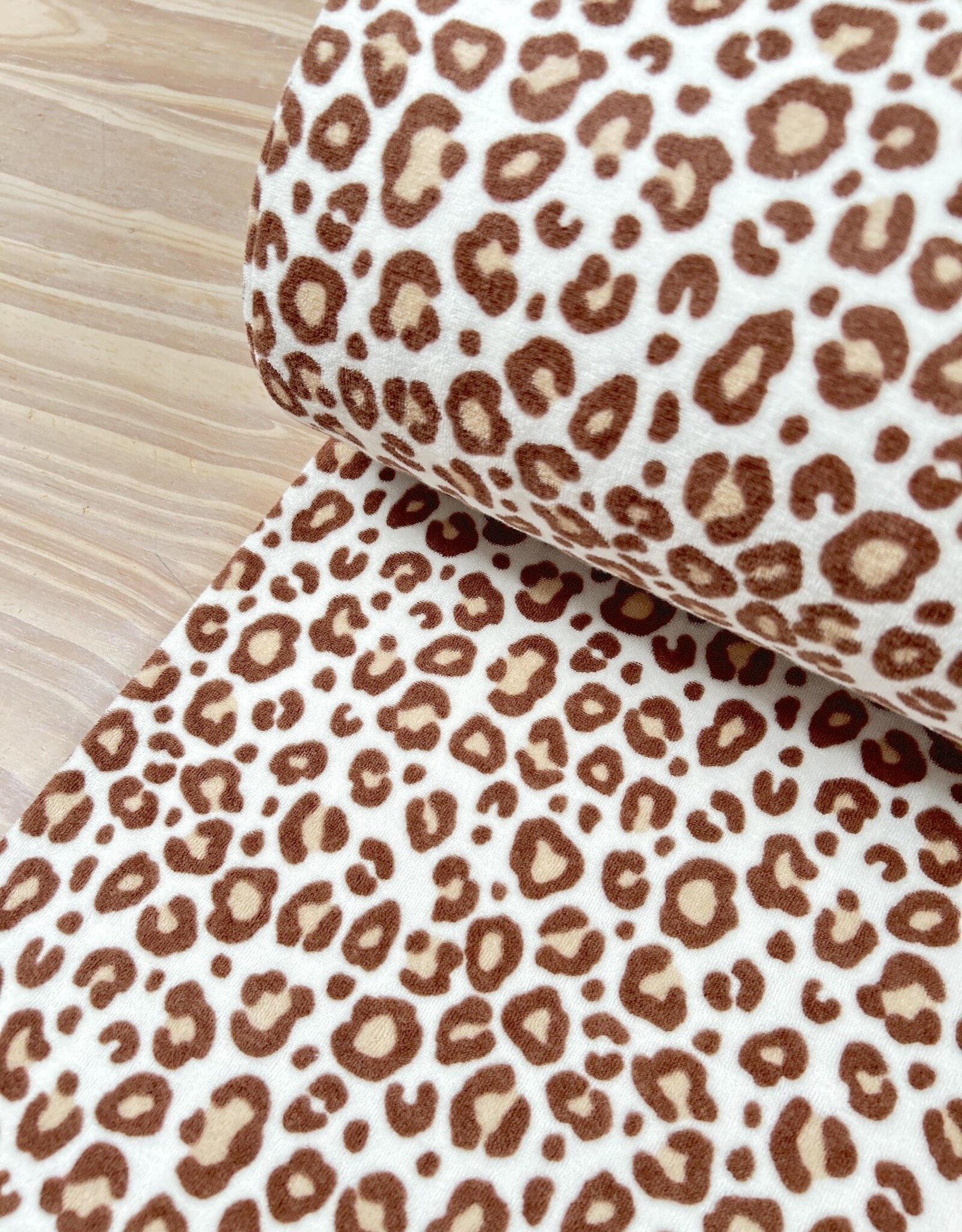 Rekbare Badstof - Spons - Panter Spots