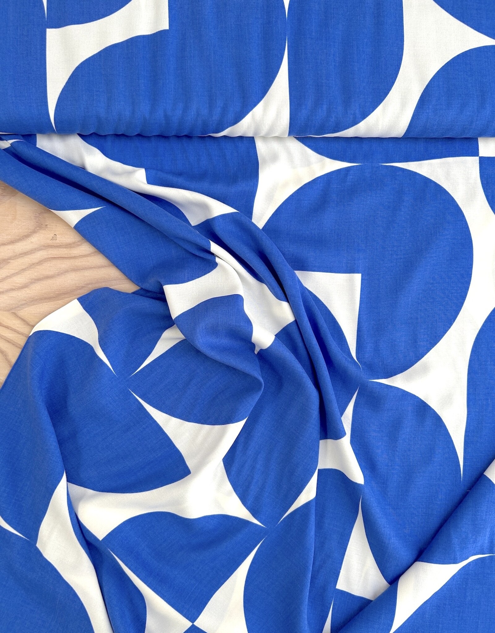 Viscose Poplin - Bauhaus - Blauw