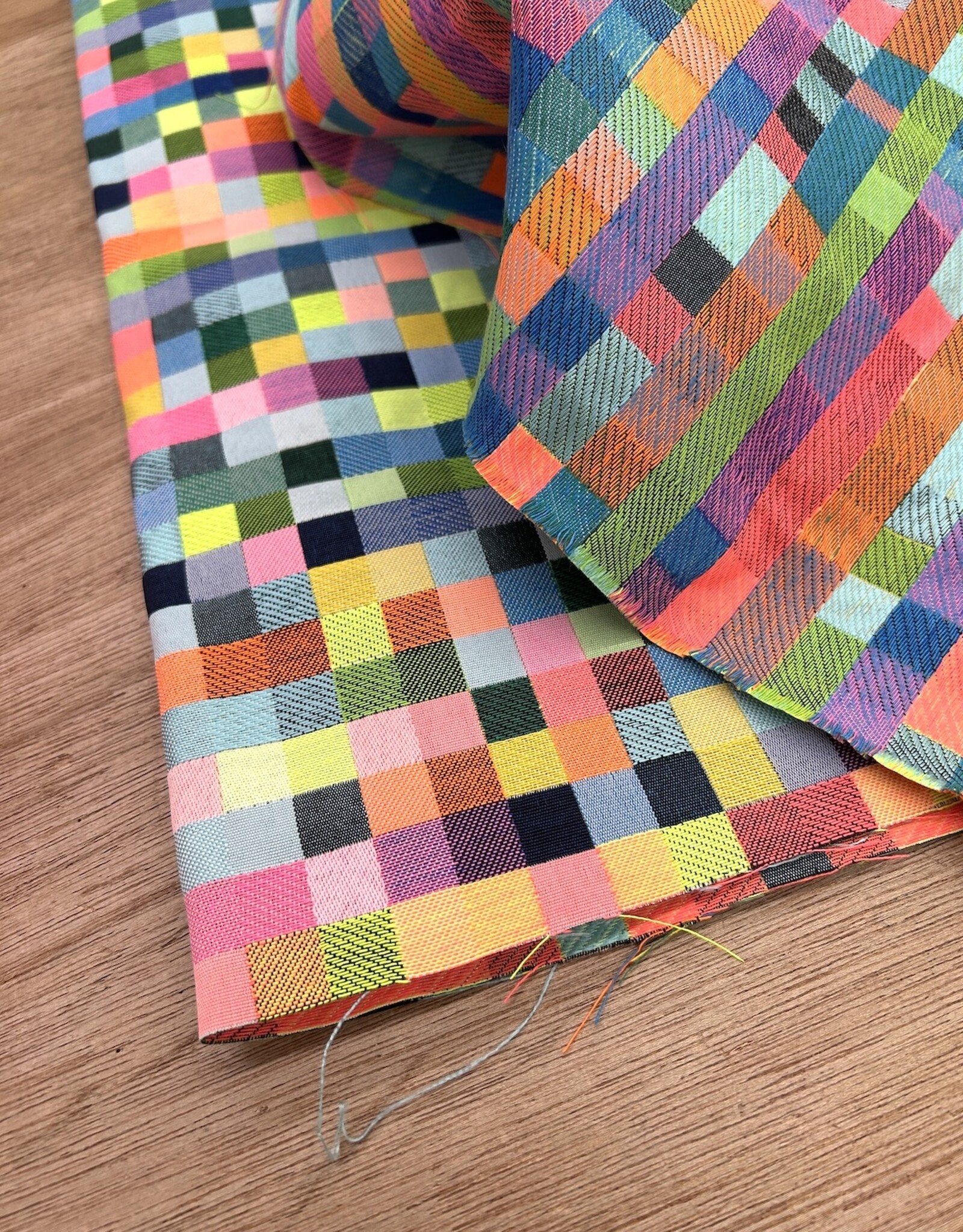 Canvas Jacquard - Neon Blox