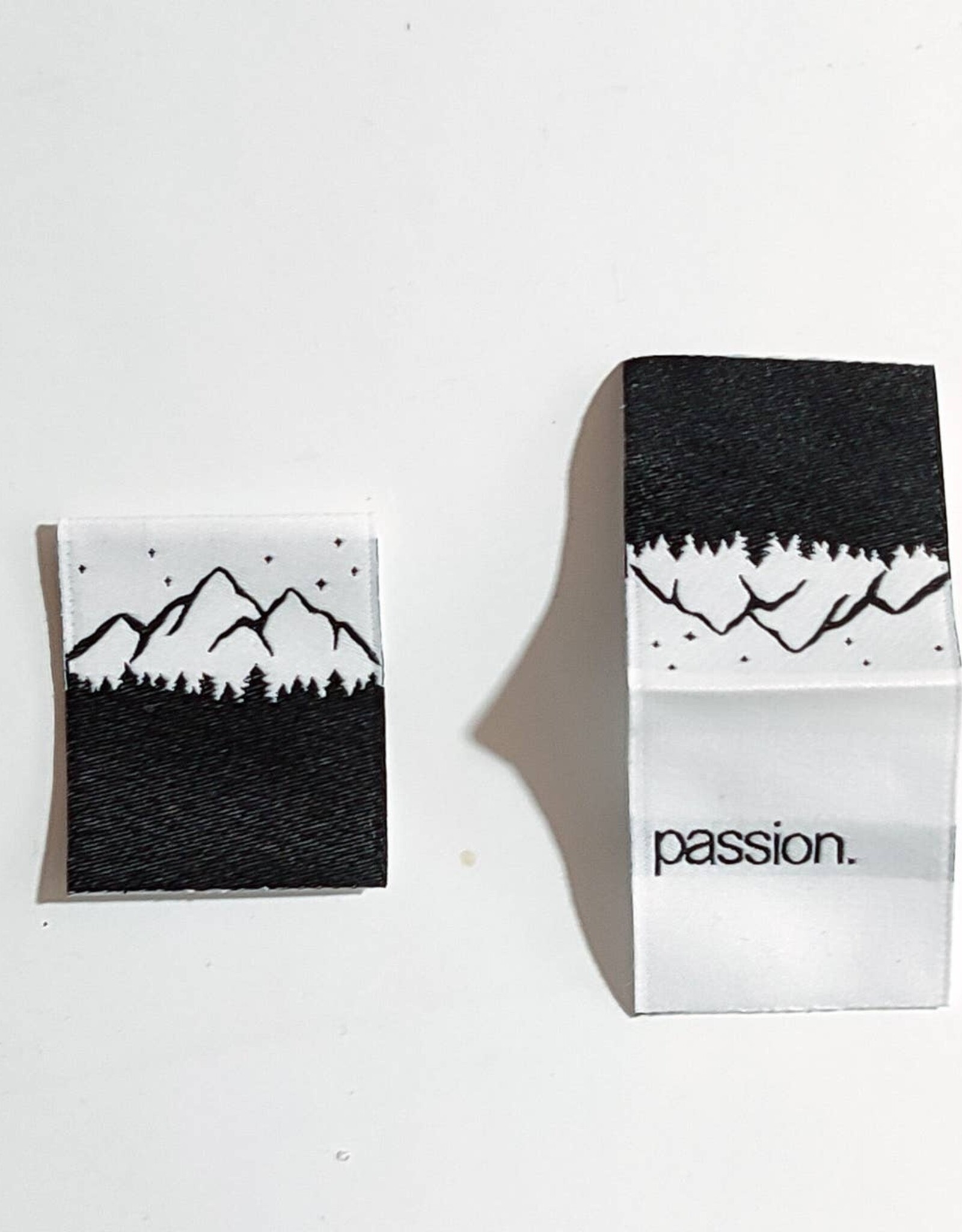 5 Naailabels - Mountain Passion