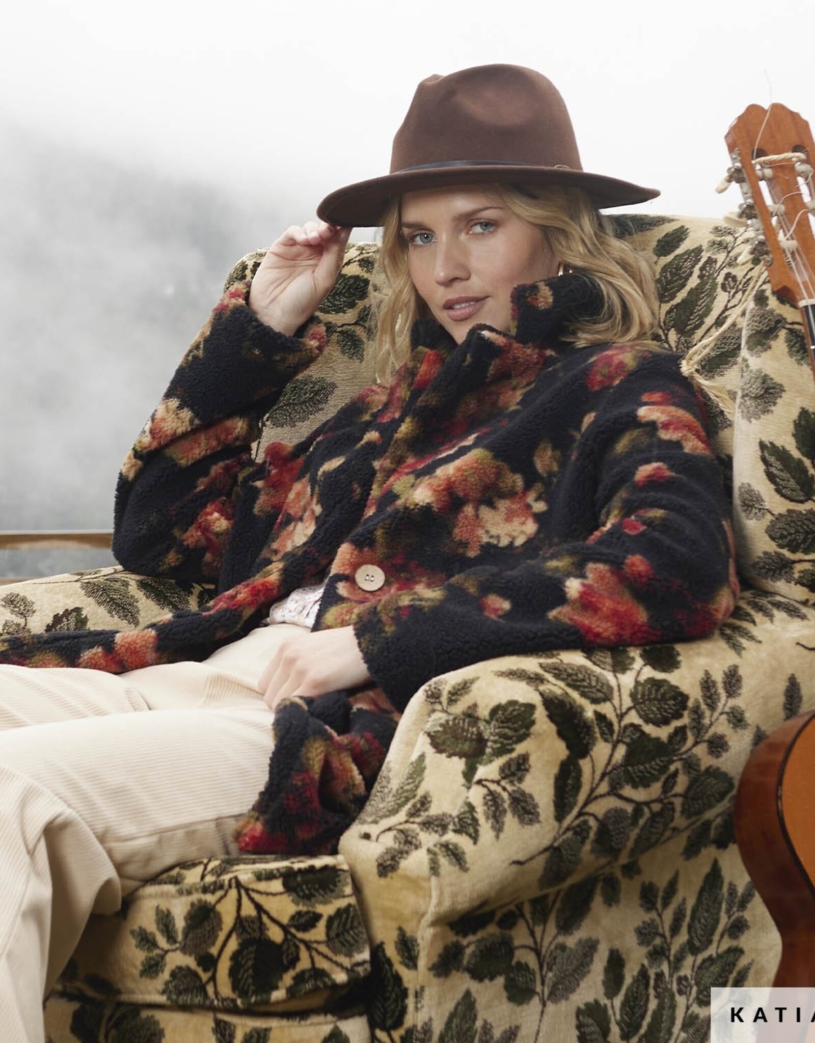 Katia Fabrics Katia Magazine - Unplugged - Winter 2025