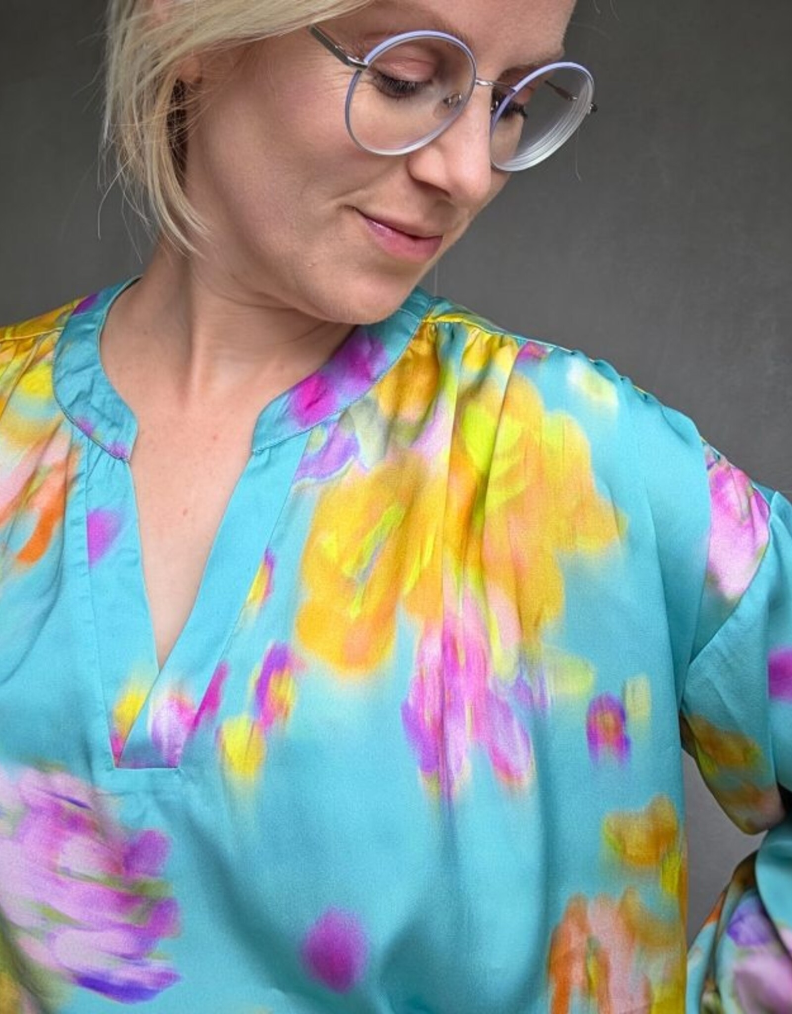 Bel'etoile Lucia blouse voor dames & tieners