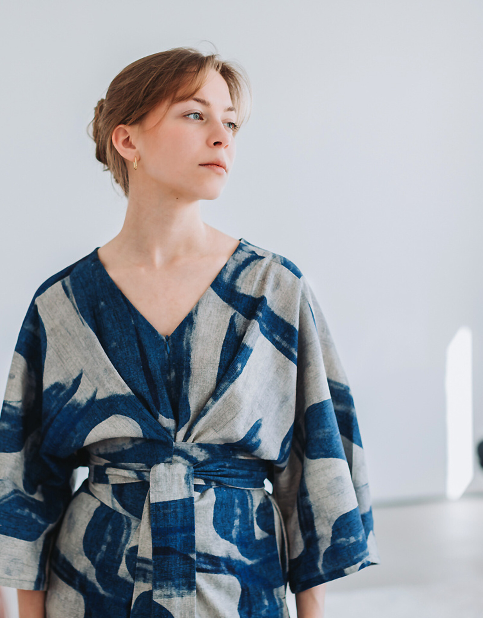 See You at Six Linen Viscose Blend - Drifting Course
