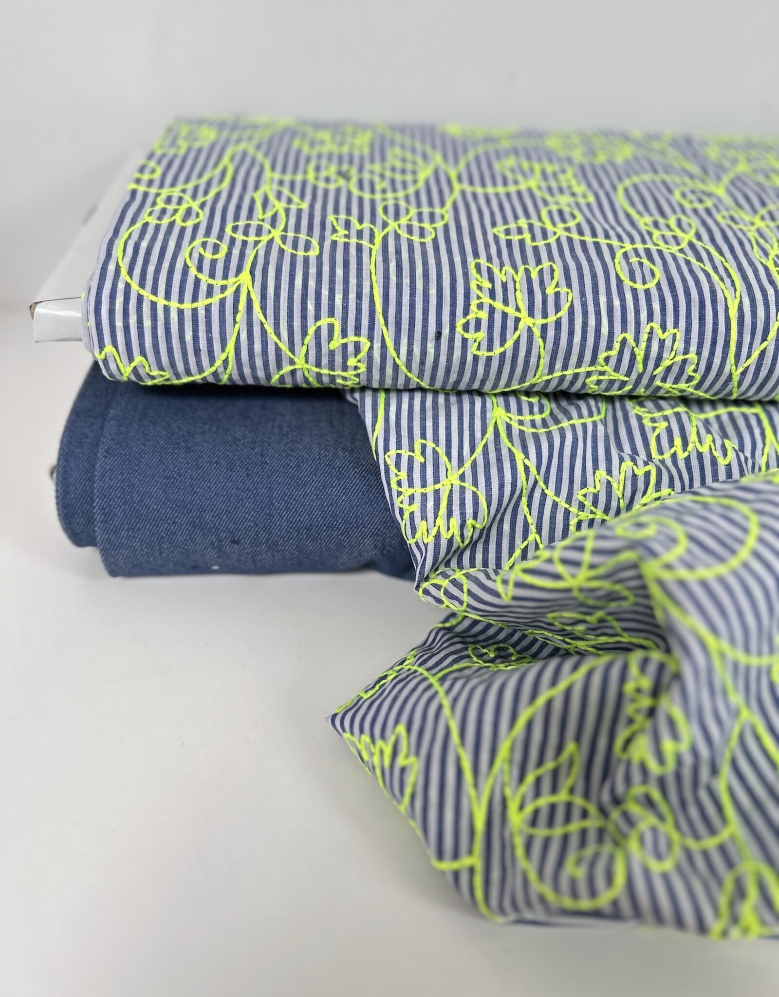 Katoen - Striped - Neon Broderie