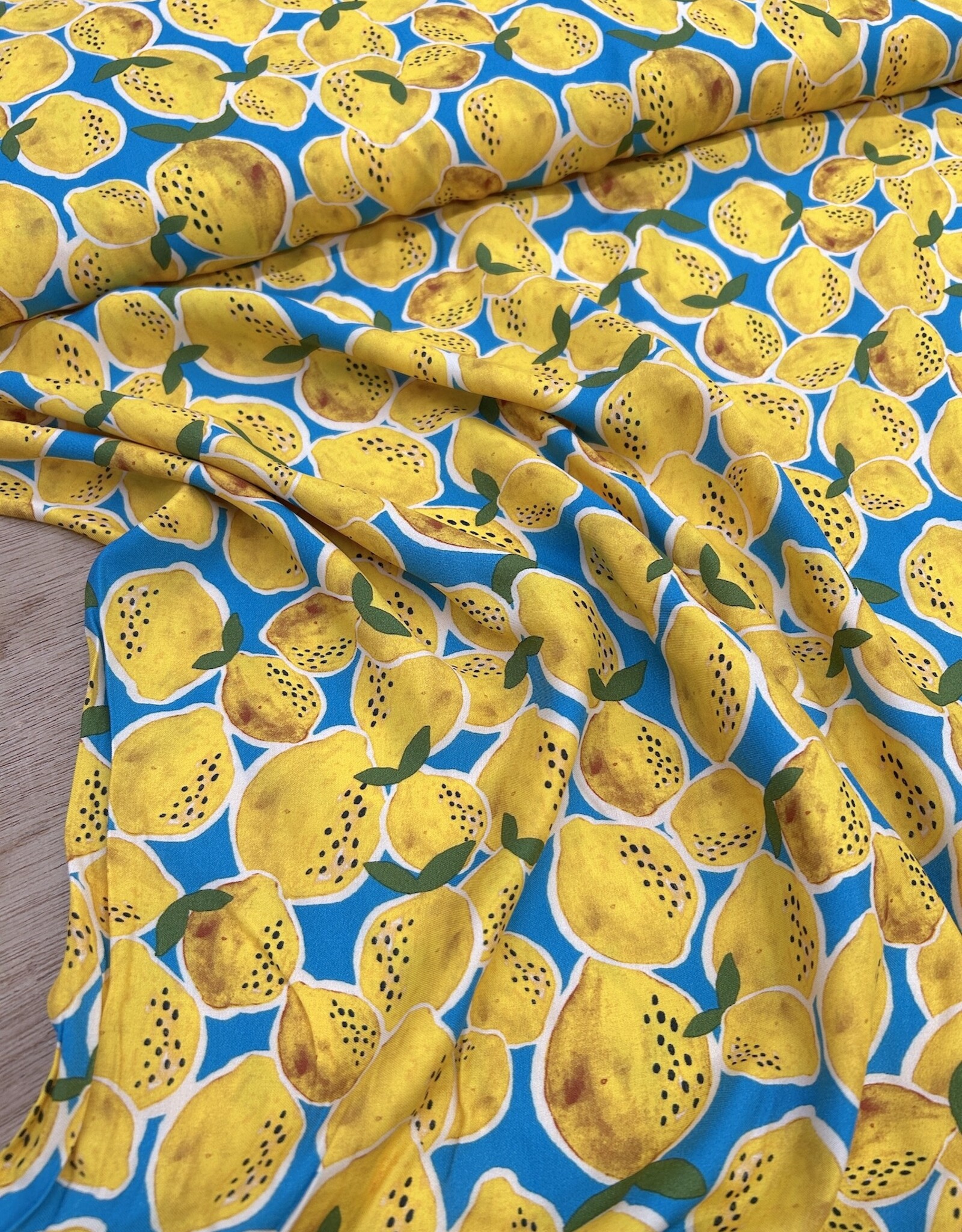 Viscose - Lemon & Lemon
