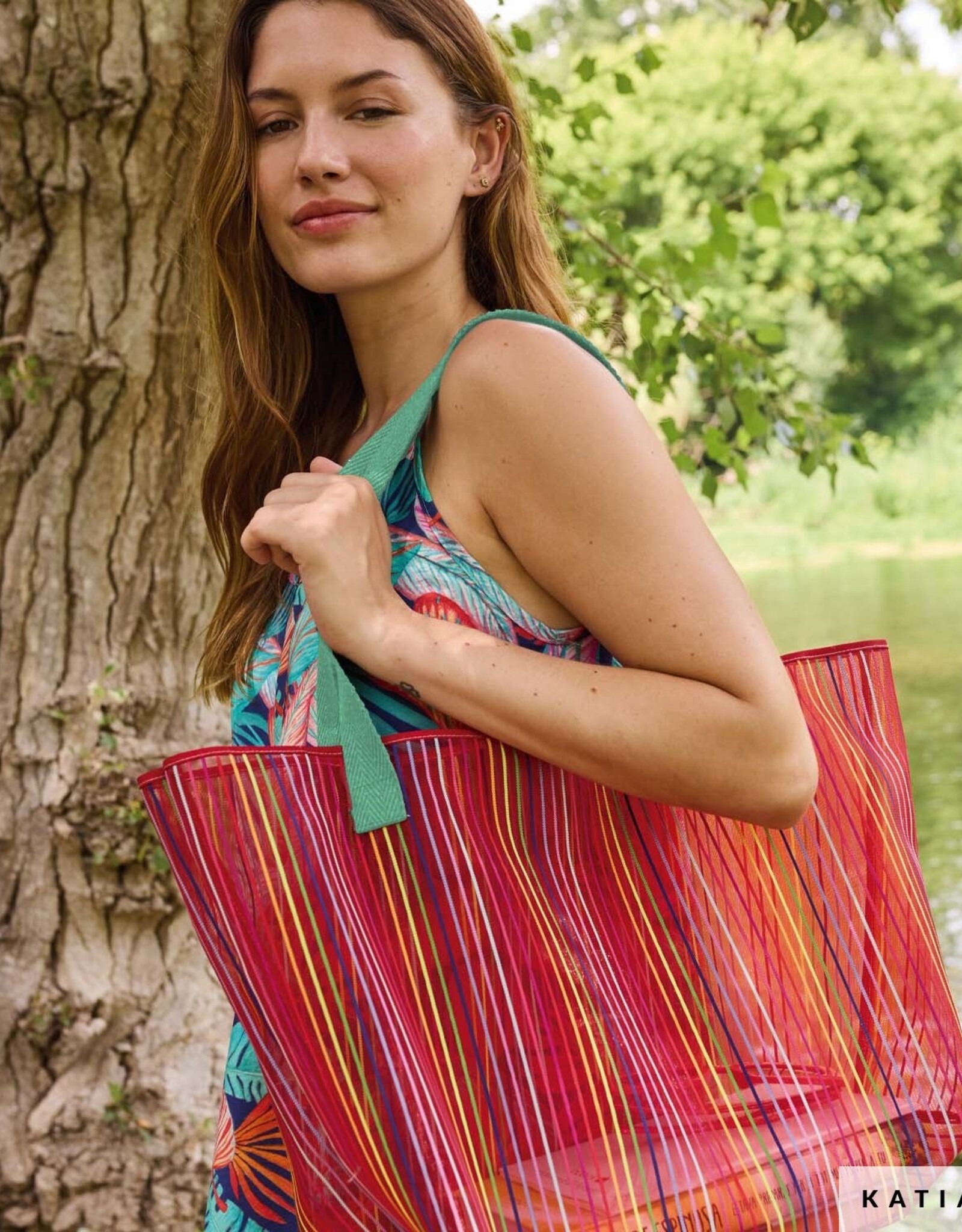 Katia Fabrics Transparante Mesh - Multi Red