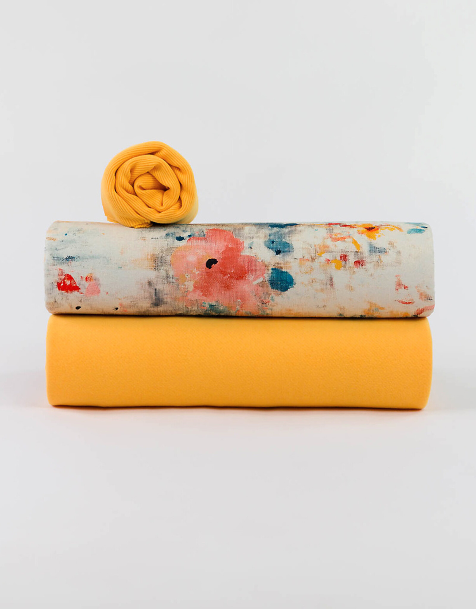 See You at Six Linen Viscose Blend - Roses on Canvas