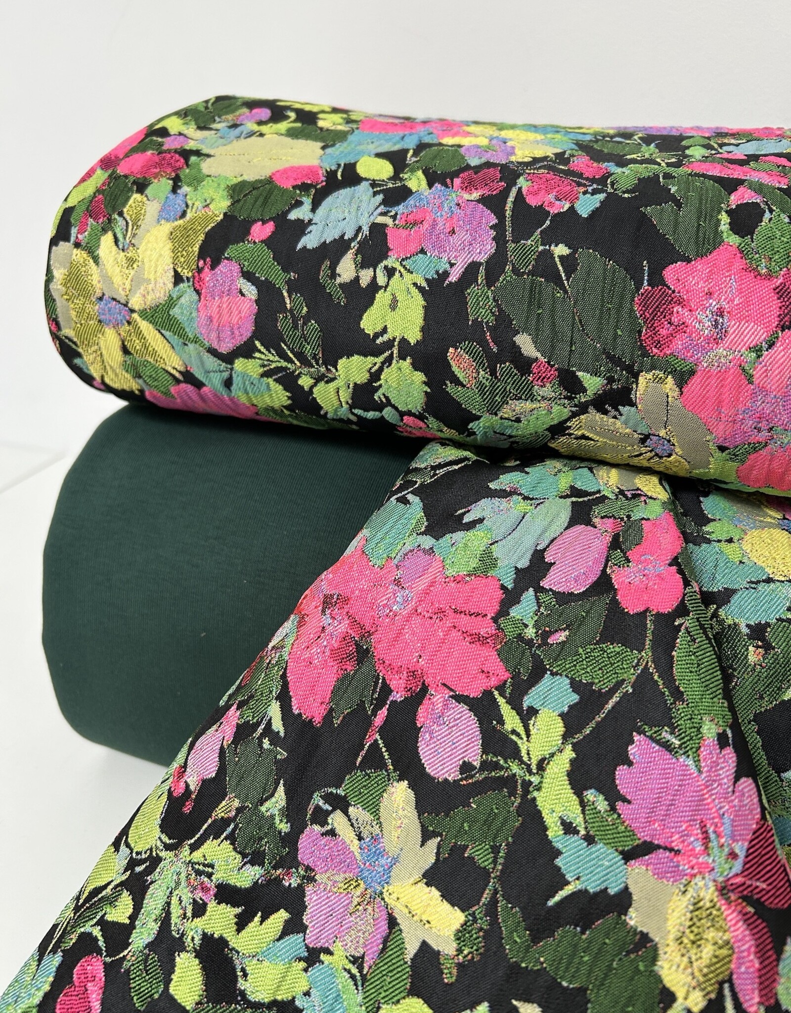 Jacquard - Lilac & Gold - Panther - Copy