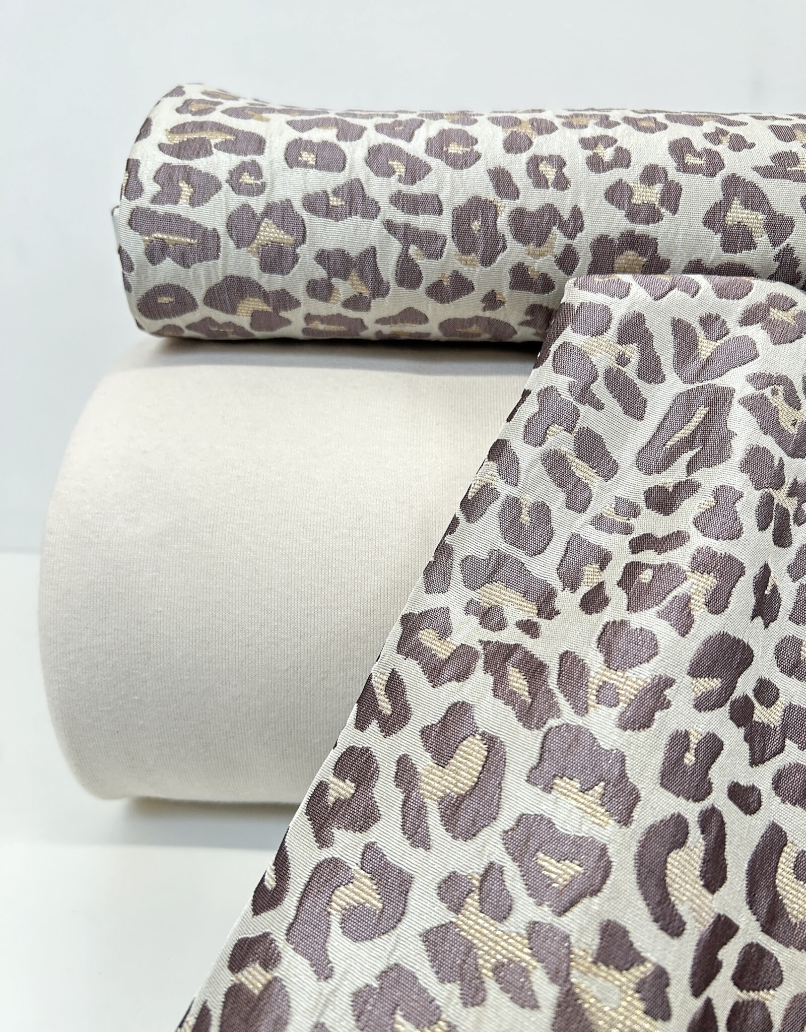 Jacquard - Lilac & Gold - Panther