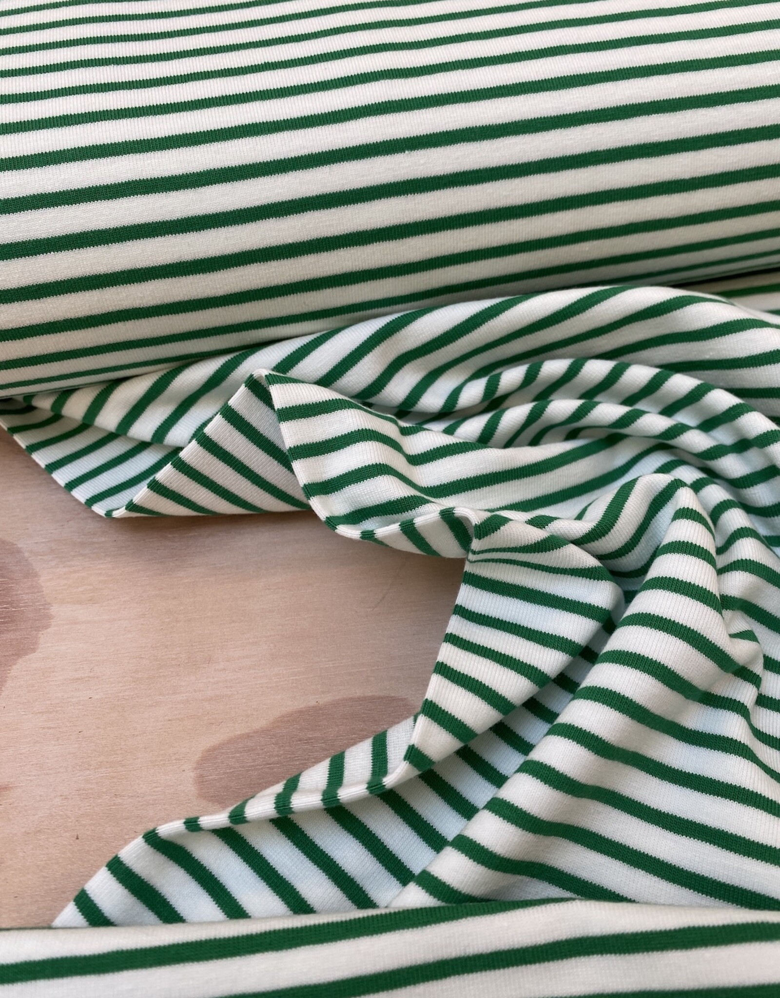 Tricot - Streepjes - Groen