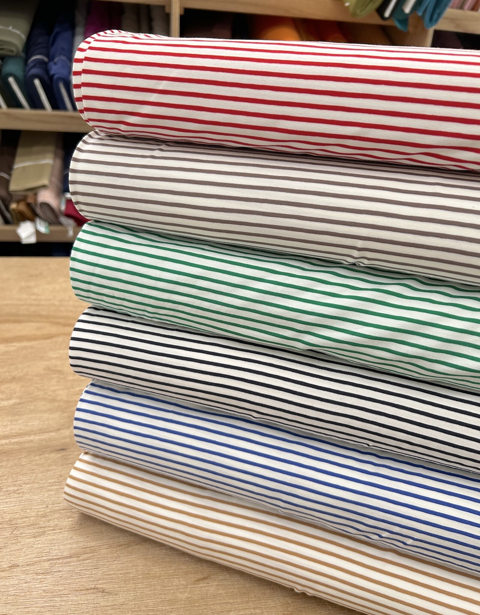 Tricot - Streepjes - Taupe