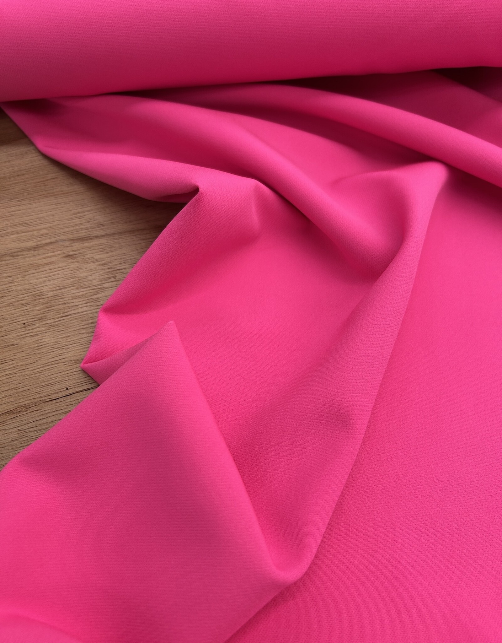 Comme ça Bi-stretch twill Neon rose