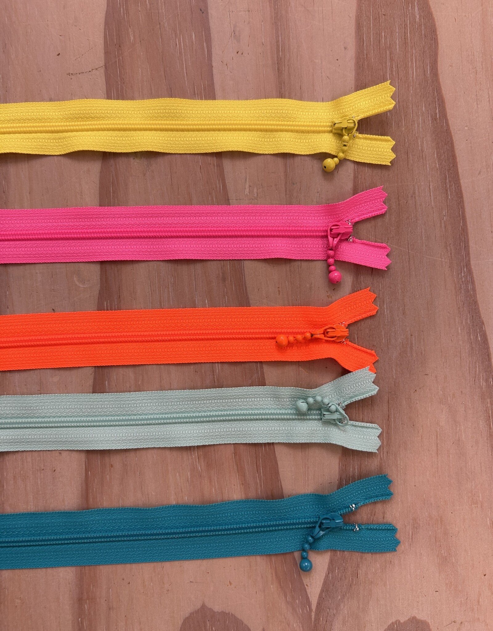 Petit Pan Rits met Siertrekker - 30 cm