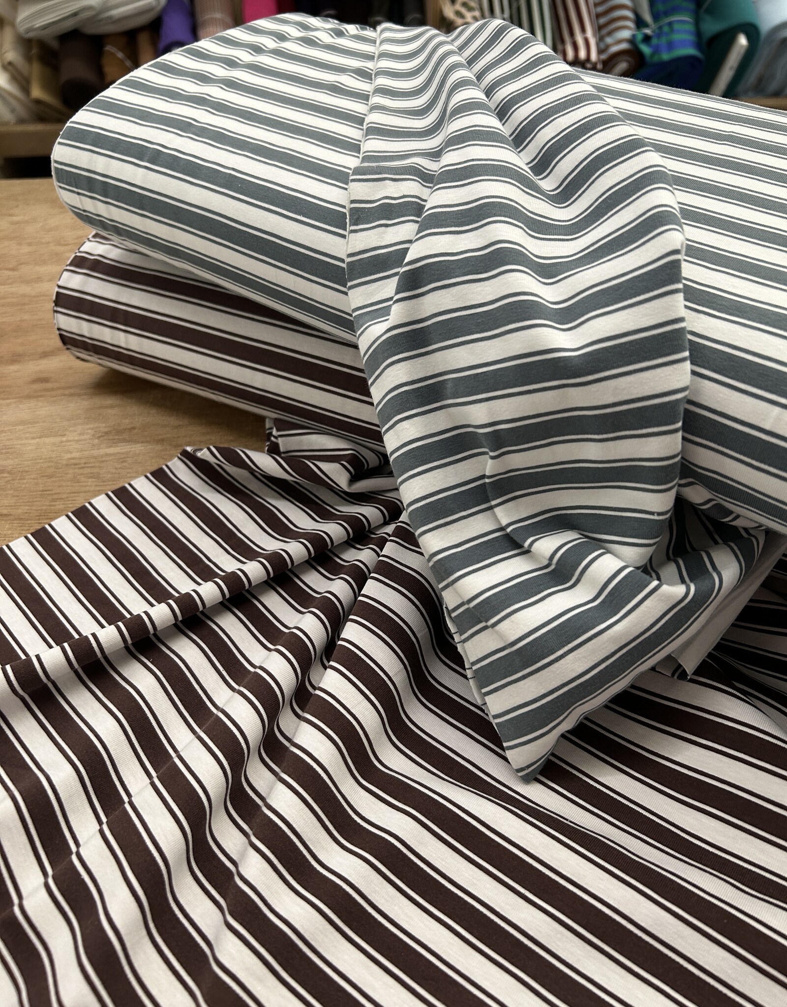 Tricot - Double Stripes - Bruin