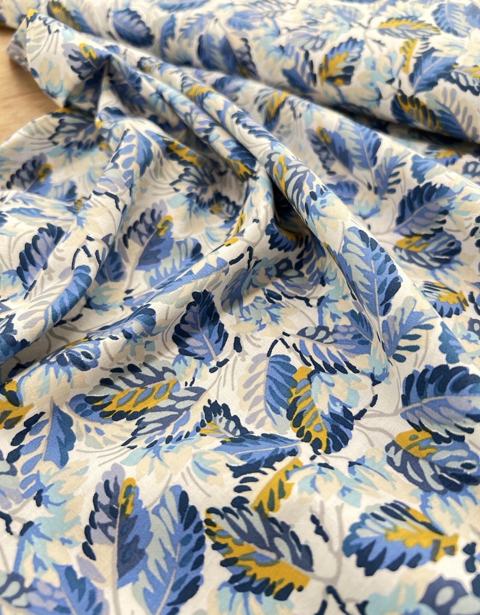 Fijne katoen - Elm Leaves - Blue