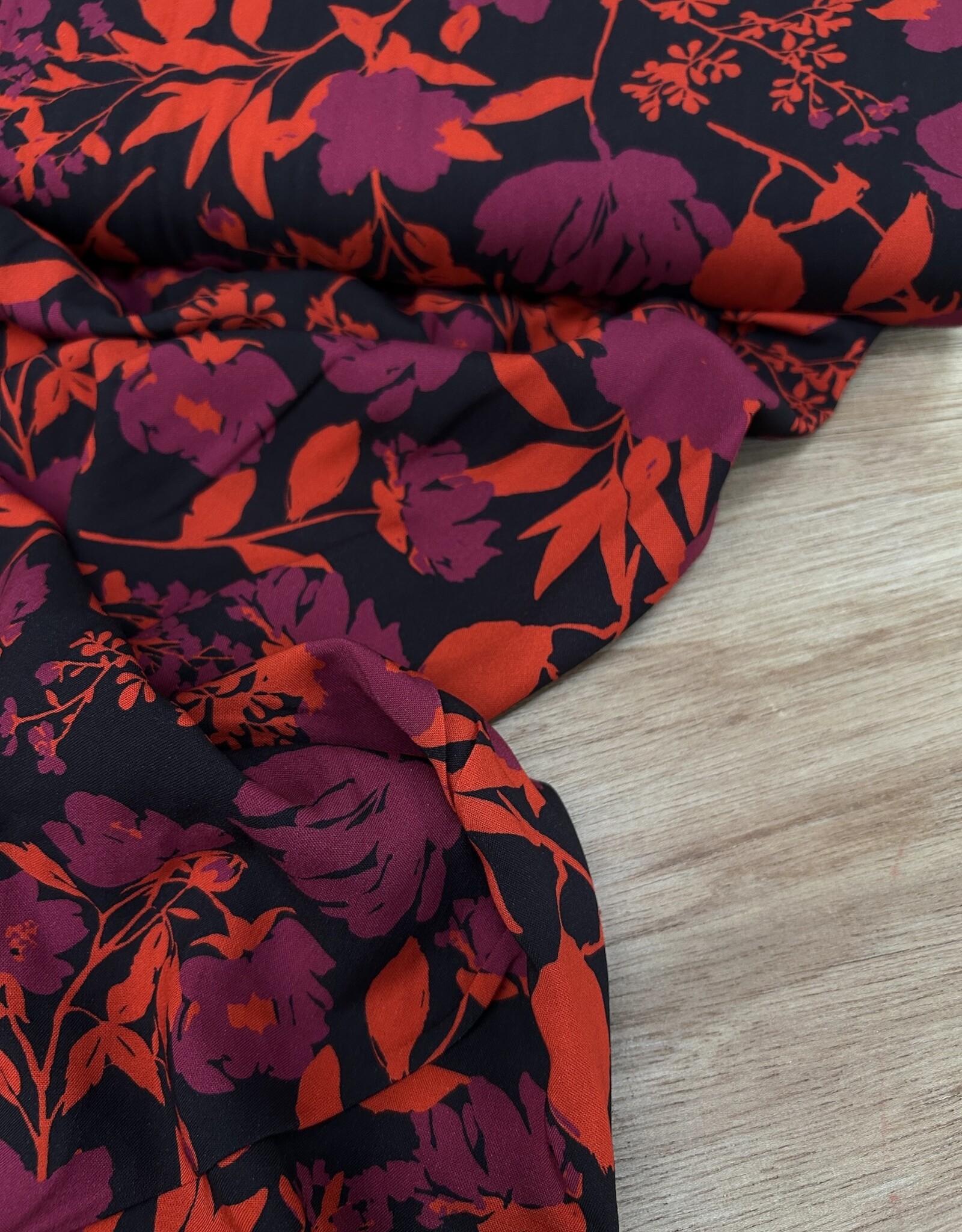 Viscose - Deep Red Flowers