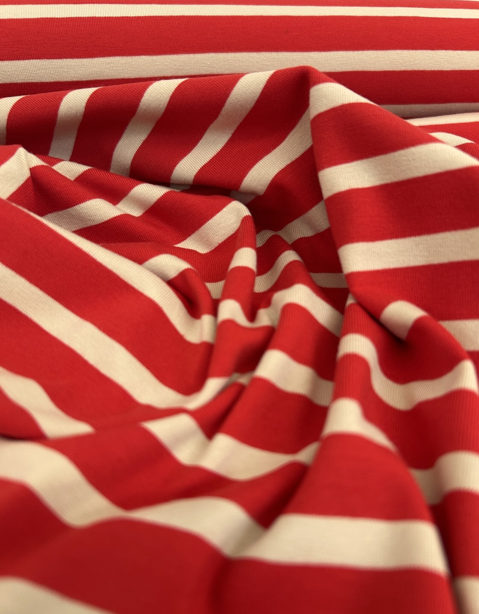 Tricot - Streep - Red & Creme