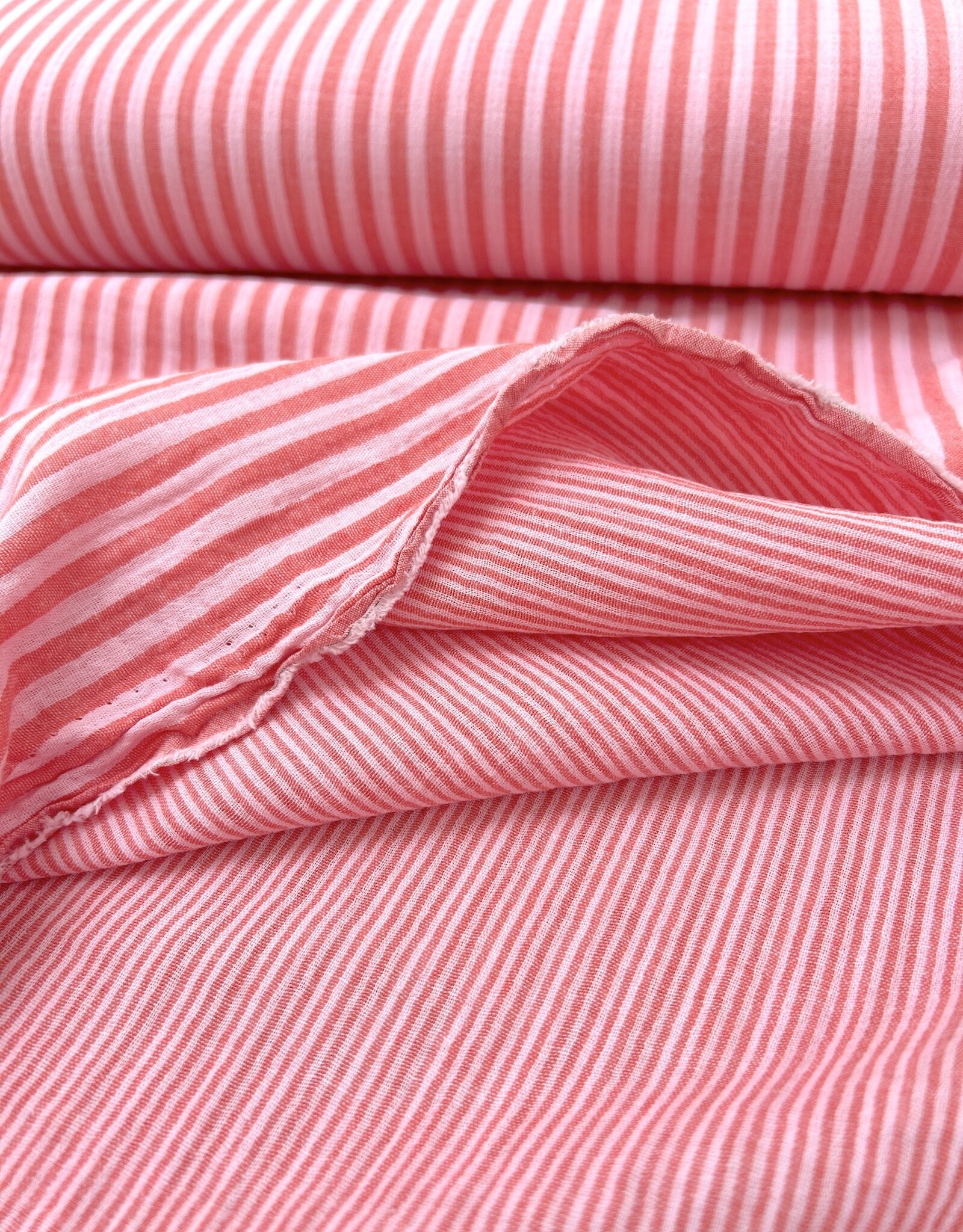 Double Gauze - Stripes 2-sided - Candy Pink