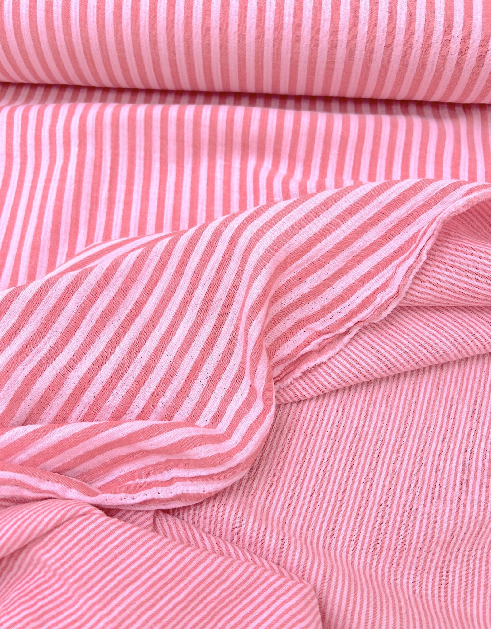 Double Gauze - Stripes 2-sided - Candy Pink