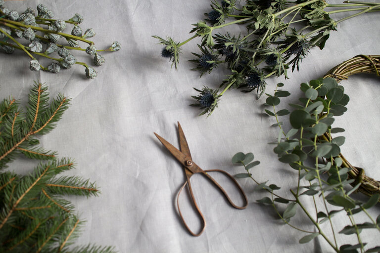 Material for the Winter wreath