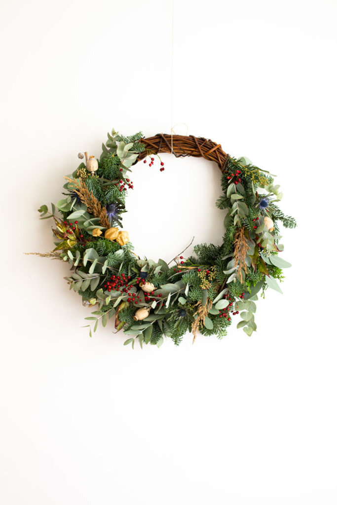 Video: Christmas Wreath Making