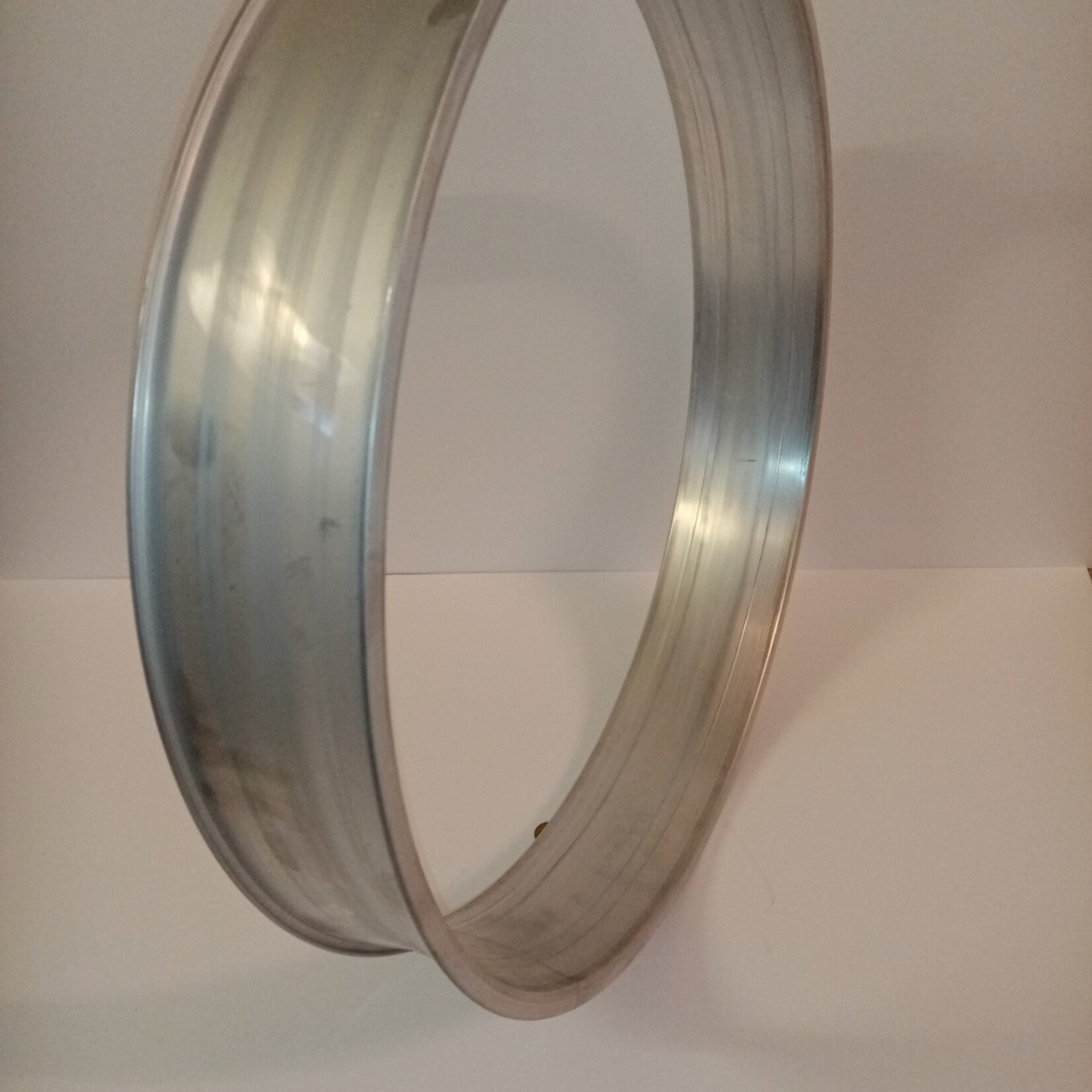 bicycle rim DW100, 26", alloy raw, no anodize, 0 spoke holes
