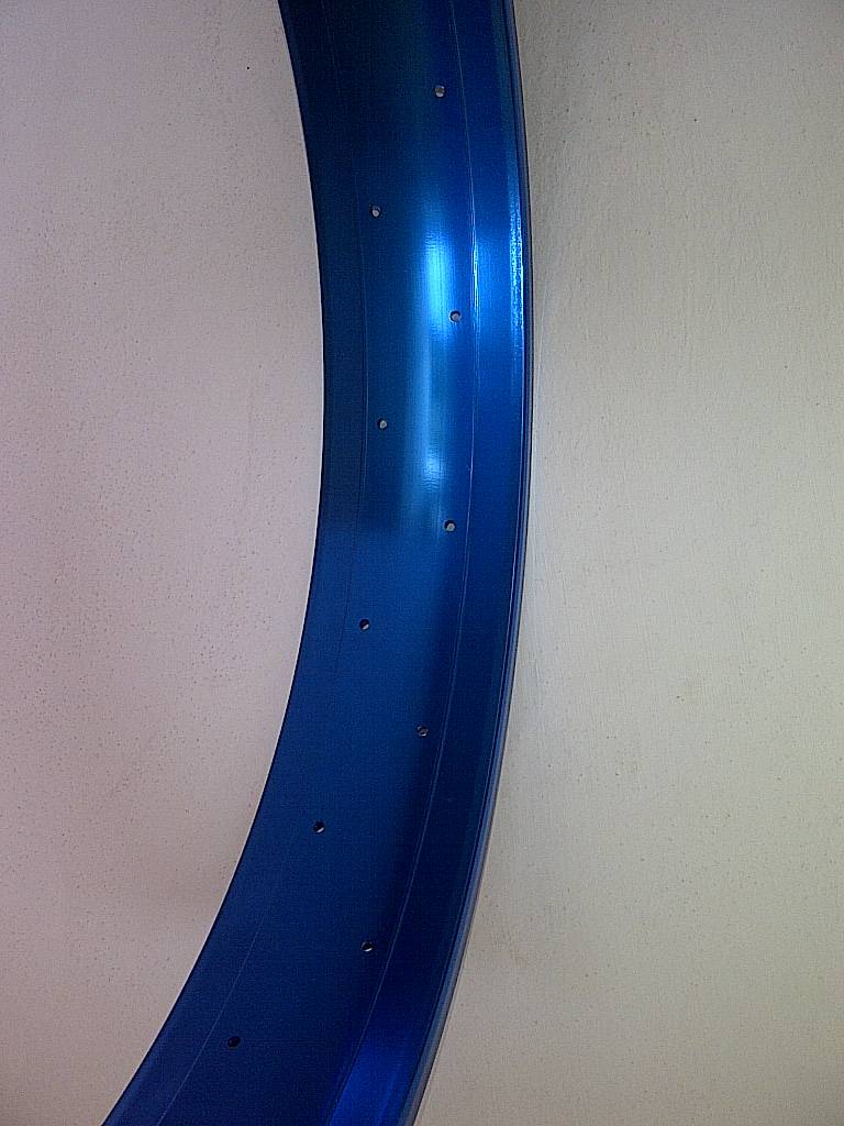 Alufelge DW100, 26", blau eloxiert