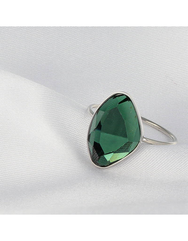 My Bendel Ring Zilver met groene steen - ovaal