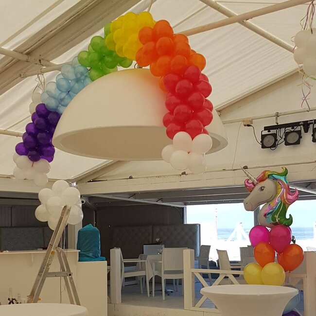 Slinger van kleine ballonnen (+/-30cm doorsnede)