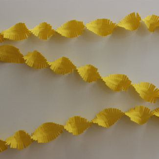 Globos Crepe Guirlande Geel - 6 meter