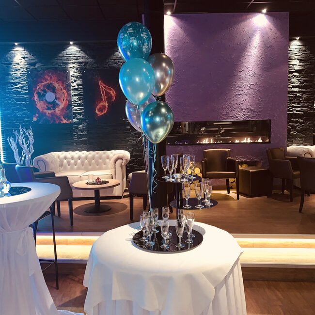 Staander van 5 heliumballonnen