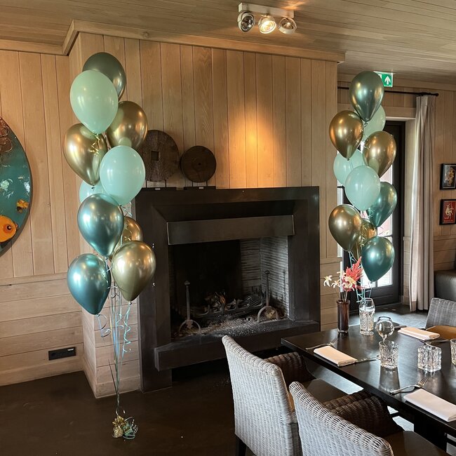 Staander van 10 heliumballonnen