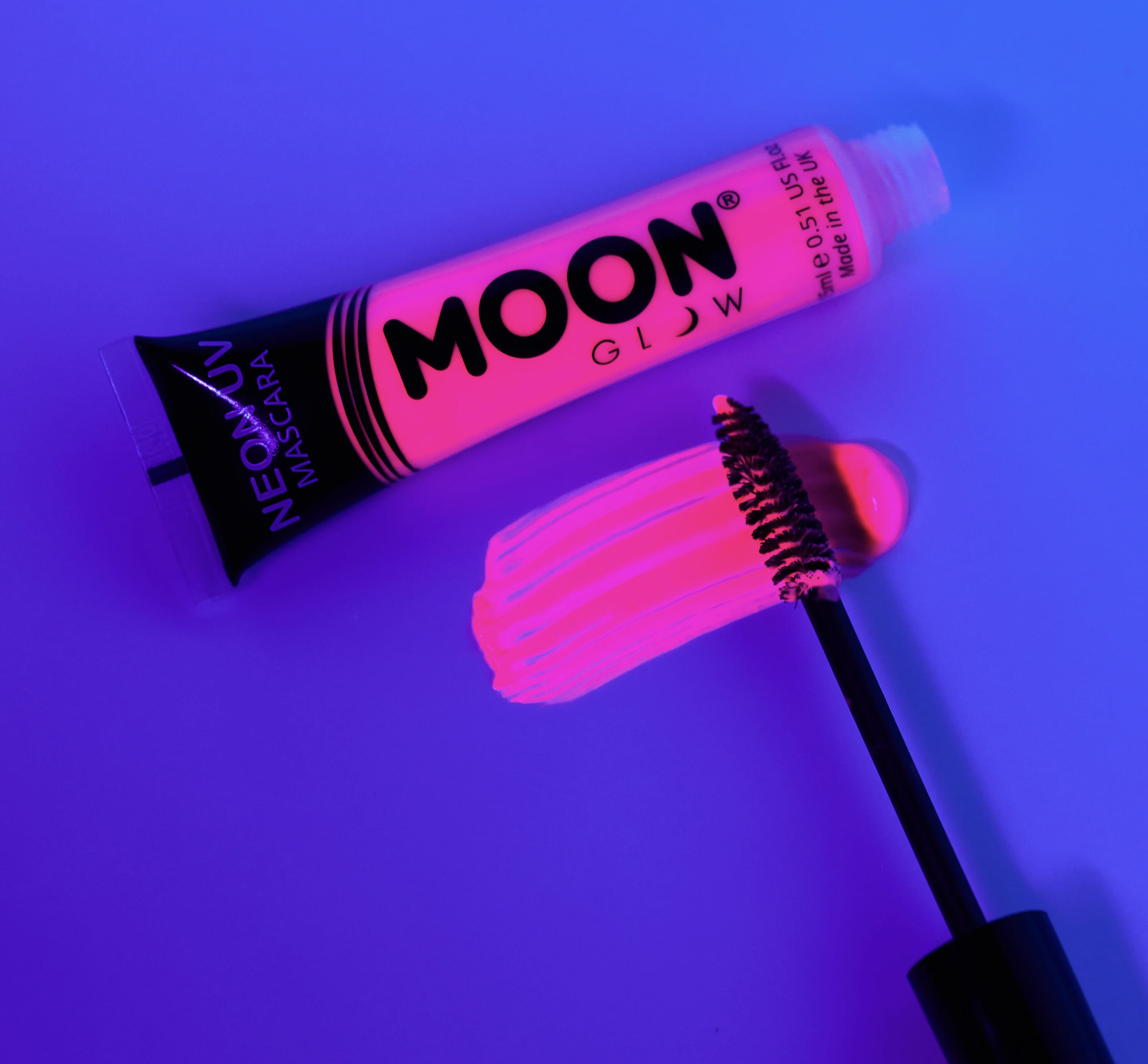 Neon UV Mascara