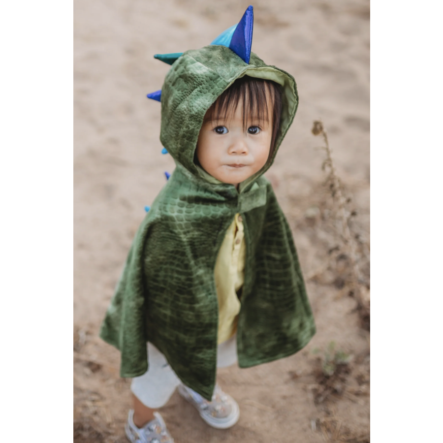 Great Pretenders Reversible Dragon/Knight Cape for Kids, Size 5-6 | 2-in-1 Costume for Imaginative Play