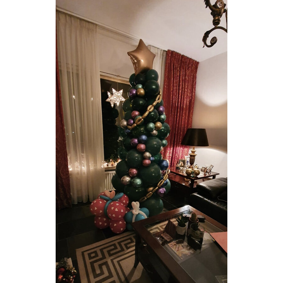 Balloon Organic Christmas Tree-6