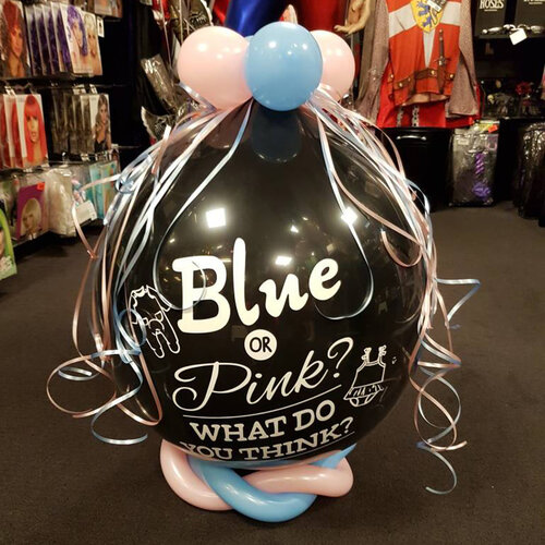 Gender Reveal Ballon - Blue or Pink What do you think? 