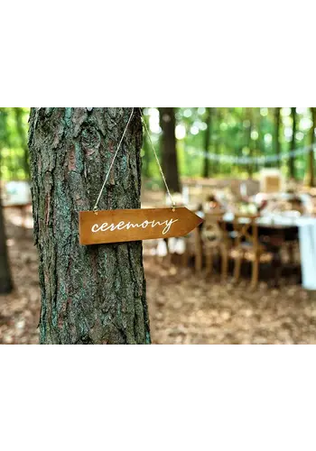 Houten Wegwijzer Ceremony 