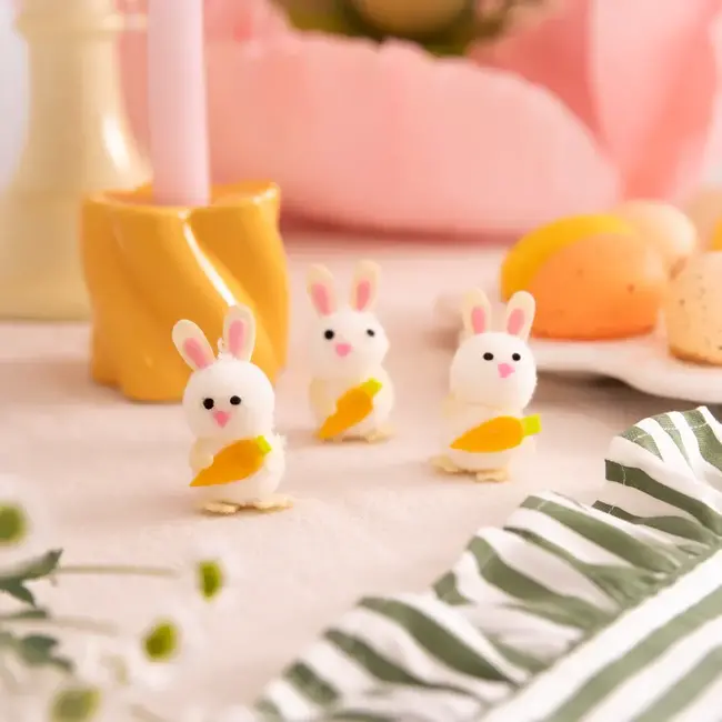 Paas Decoratie Doosje Konijntje met Wortel - 3 st - 5,5cm
