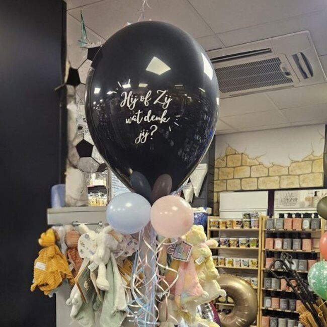 Gender Reveal Ballon Met Kleine Ballonnetjes
