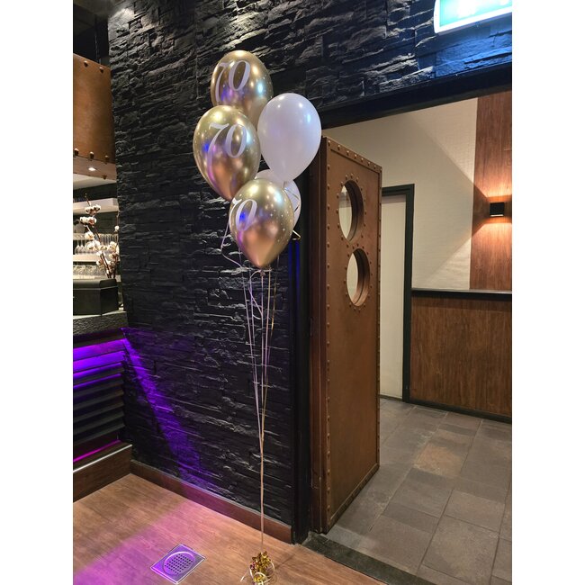 Staander van 5 heliumballonnen