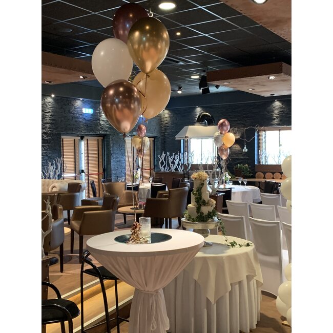 Staander van 5 heliumballonnen