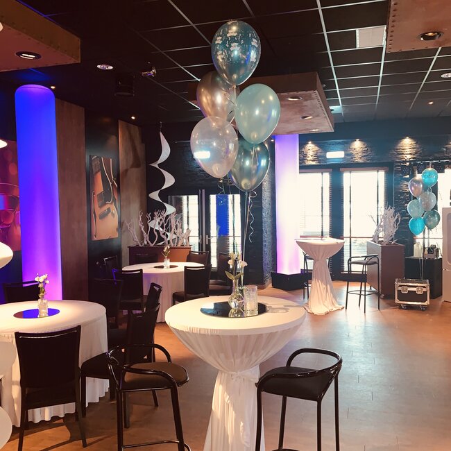 Staander van 5 heliumballonnen