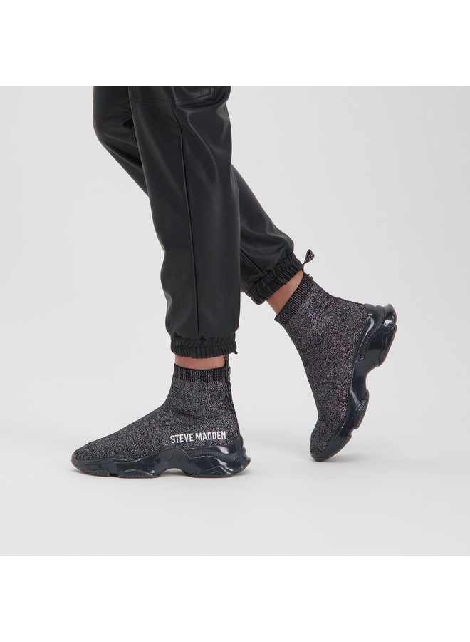 Steve Madden Master Black Pewter vallen klein uit, neem een maat groter