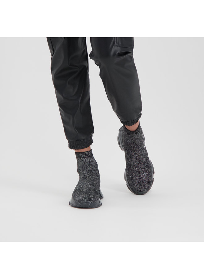 Steve Madden Master Black Pewter vallen klein uit, neem een maat groter