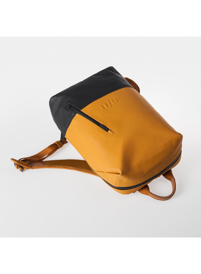 Aunts & Uncles 10201-13 Hamamatsu Backpack 13" Butterscotch