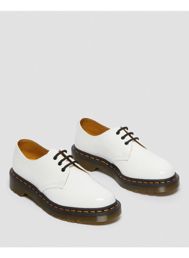 Dr Martens 1461 white patent lamper