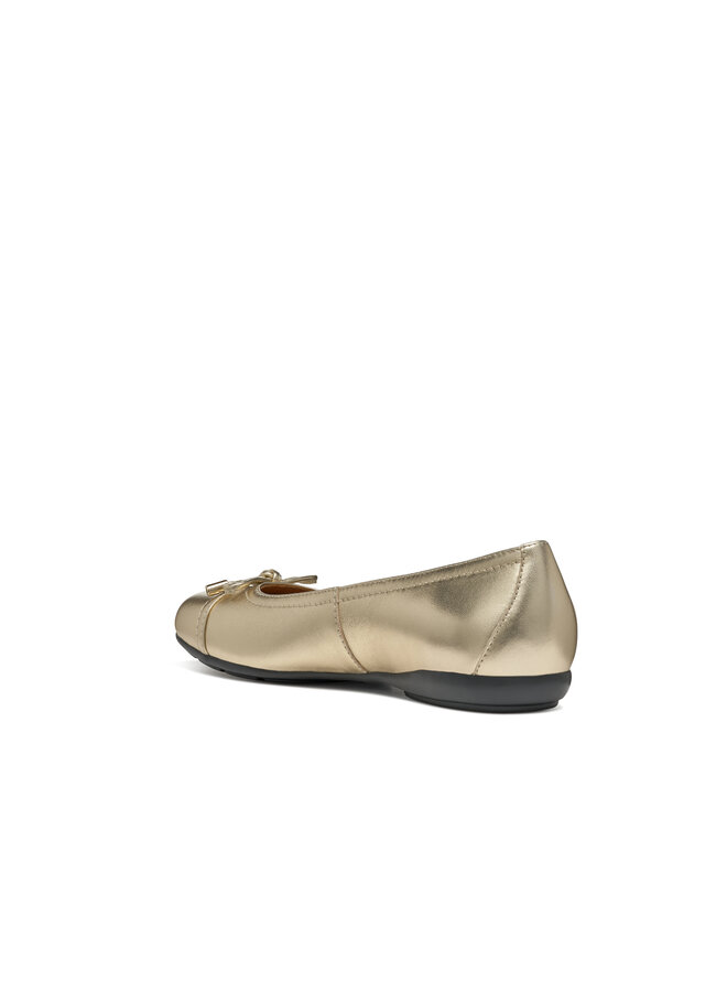 Geox D Annytah Light Gold Ballerina