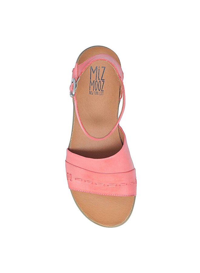 Miz Mooz Marabel Azalea