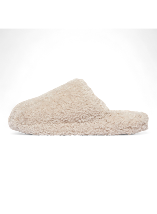 FitFlop Iqushion D-Luxe Padded Teddy Slipper Mules Milk Ice