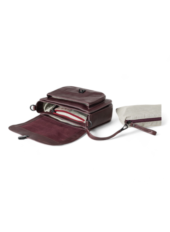Aunts & Uncles 40479-91 Mrs. Waffle Burgundy